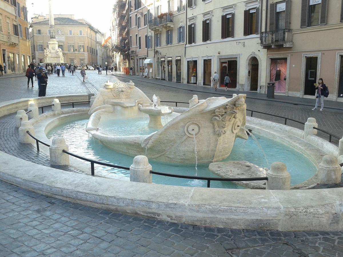 Piazza Di Spagna Just For Us Рим Екстериор снимка